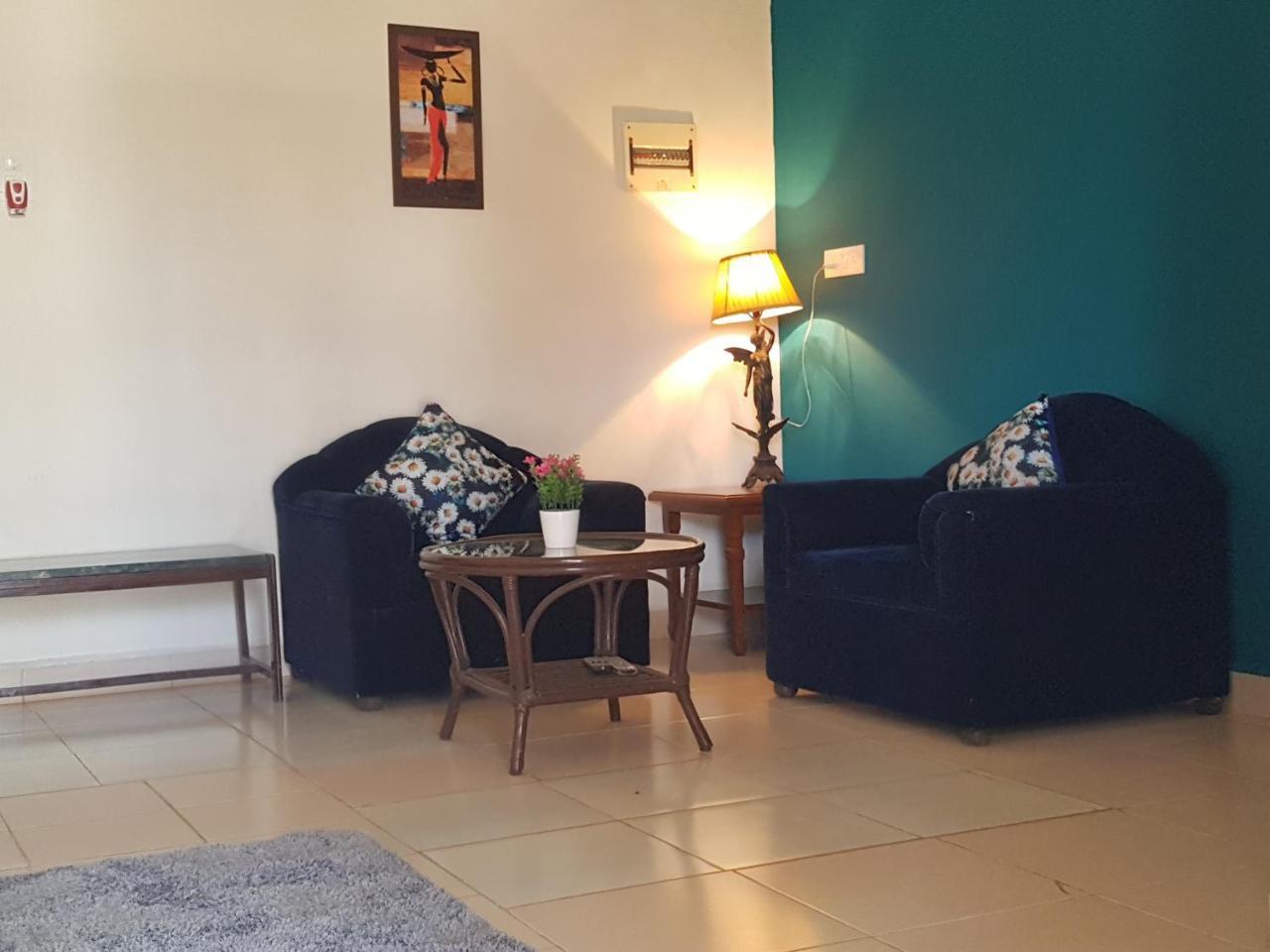 1 Bedroom Spacious Apartment In קלנגוטה מראה חיצוני תמונה